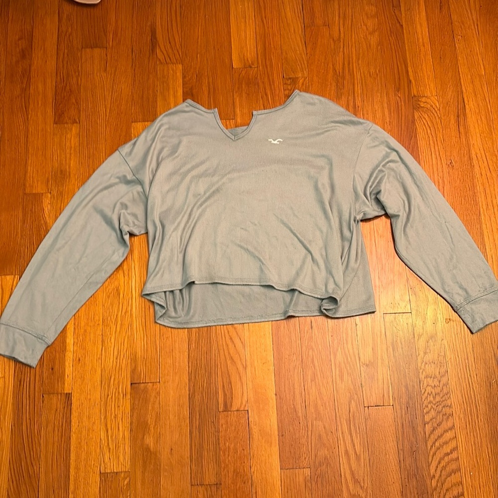 Hollister sweater